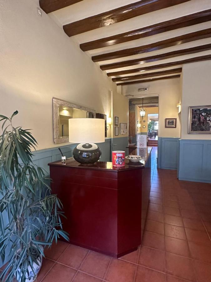 Hotel Torino Masnou Εξωτερικό φωτογραφία