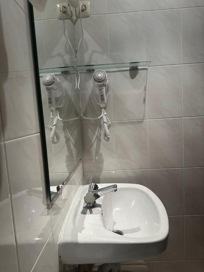 Hotel Torino Masnou Εξωτερικό φωτογραφία
